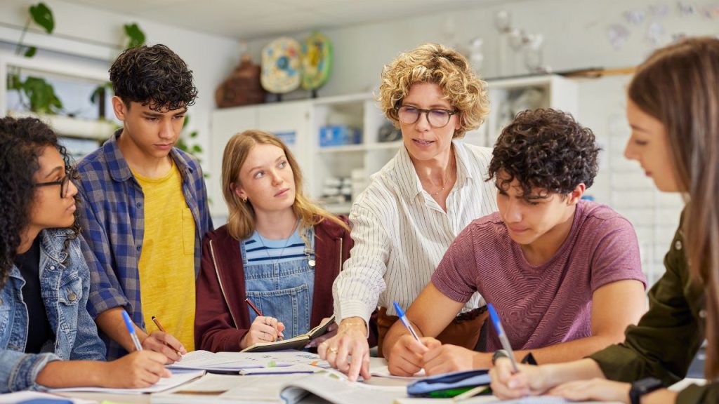 Strategi Belajar Kelompok Yang Efektif Untuk Remaja